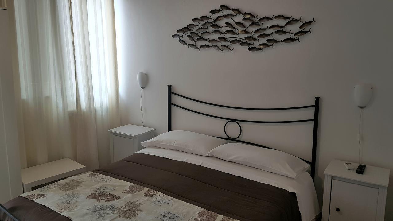 Palermit'Amo Bed & Breakfast Palermo Exterior photo